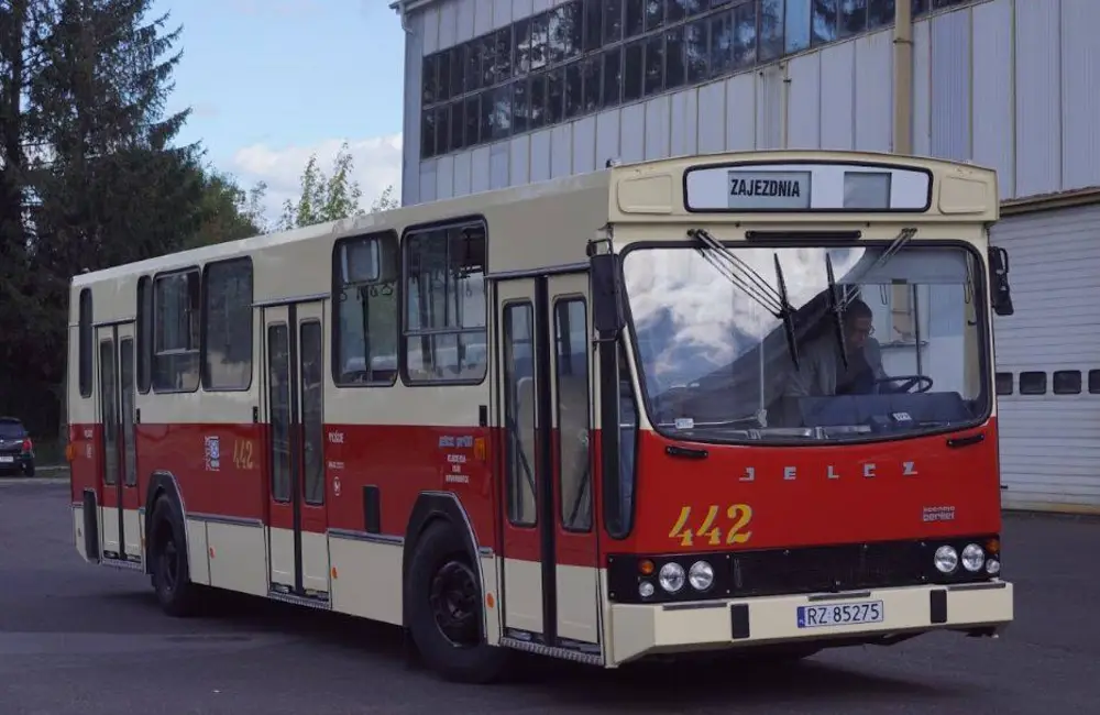 Na 27. Finał WOŚP w Rzeszowie mieszkańcy mogą dojechać zabytkowym autobusem