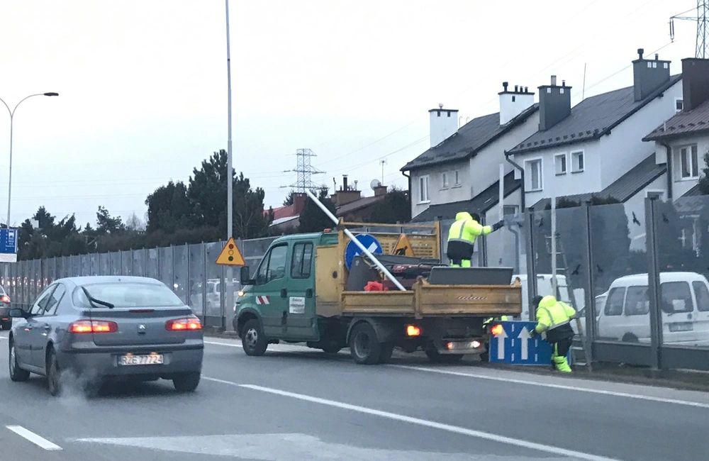 Nowa organizacja ruchu na al. Sikorskiego. Buspas zlikwidowany