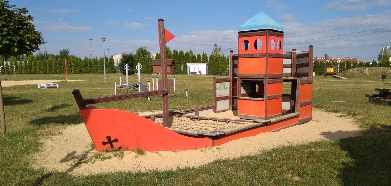 Osiedlowy plac zabaw przy ul. Nowosądeckiej, Rzeszów