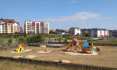 Osiedlowy plac zabaw przy ul. Bieckiej 1, Rzeszów