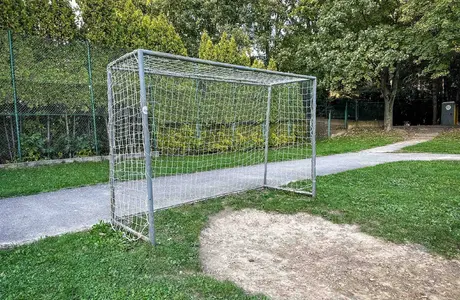 Tak wygląda obecnie teren, który zostanie wkrótce zrewitalizowany - fot. ViC / RESinet.pl