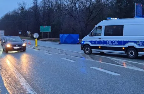 Śmiertelny wypadek w Rudnej Małej. 51-latek zginął na miejscu fot. KMP w Rzeszowie 