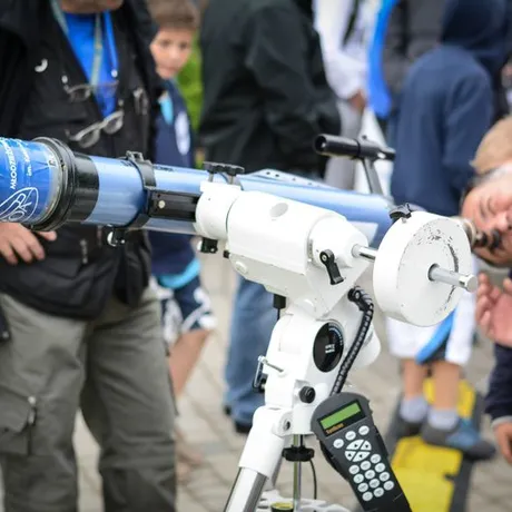 7. Dzień Odkrywców. Interaktywny Piknik Wiedzy - fot 1