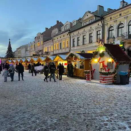 Rzeszów - Świąteczne Miasteczko i iluminacje w centrum Rzeszowa - fot 28