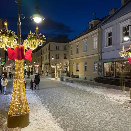 Rzeszów - Świąteczne Miasteczko i iluminacje w centrum Rzeszowa - fot 48