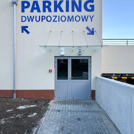 Rzeszów - Nowy parking dwupoziomowy przy szpitalu MSWiA w Rzeszowie - fot 26