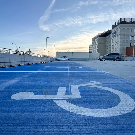 Rzeszów - Nowy parking dwupoziomowy przy szpitalu MSWiA w Rzeszowie - fot 6