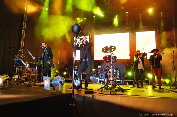 Rzeszów - Golec uOrkiestra - rzeszowski Rynek - 20.04.2012