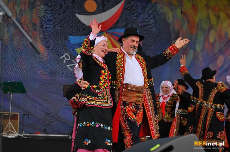 Korowód Zespołów Polonijnych - Rzeszów 2014