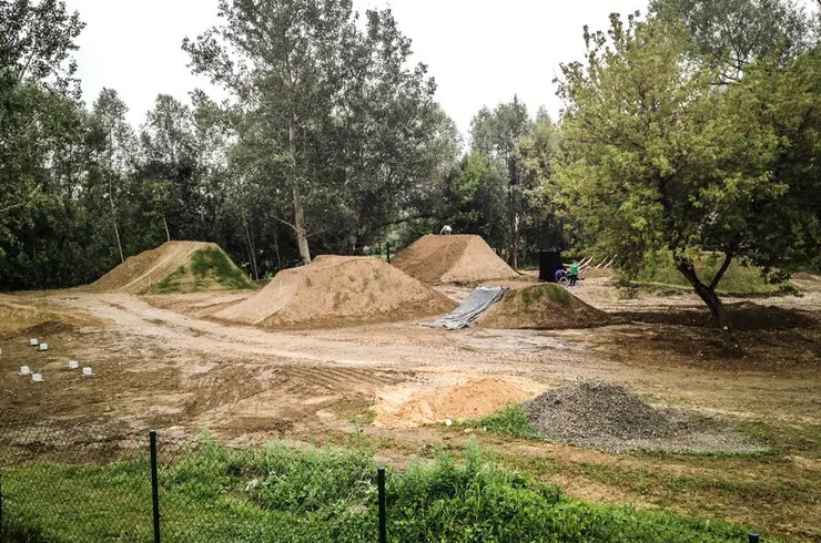 Rzeszów - Inwestycje w Rzeszowie. Dirtpark - plac budowy