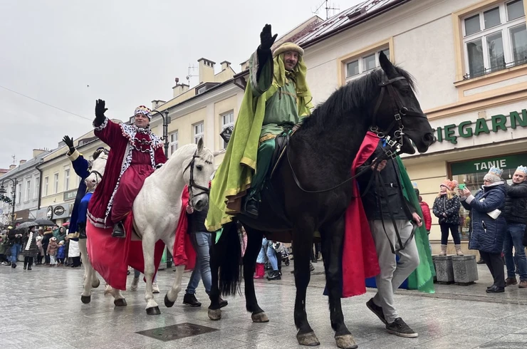 Rzeszów - Orszak Trzech Króli na ulicach Rzeszowa 2024