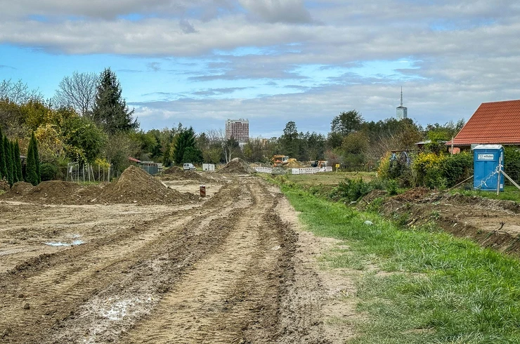 Rzeszów - Budowa drogi, która połączy ulice Krzyżanowskiego i Wieniawskiego [październik 2024]