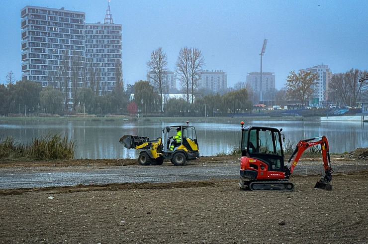 Budowa miejskiej plaży nad Wisłokiem [listopad 2024]