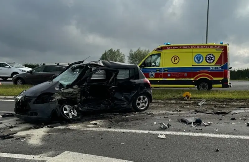 Tragiczny wypadek na DK94 w Radymnie. Nie żyje 33-letnia kobieta