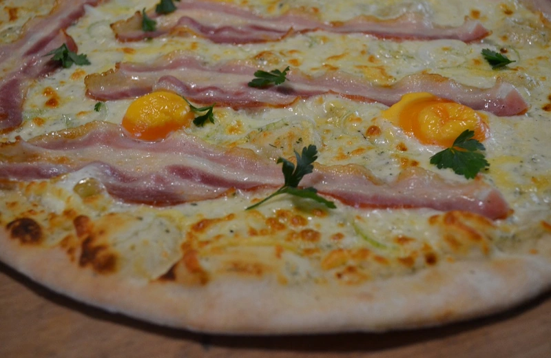 Weekend z 4 nowymi smakami pizzy w Trattoria Cosa Mia