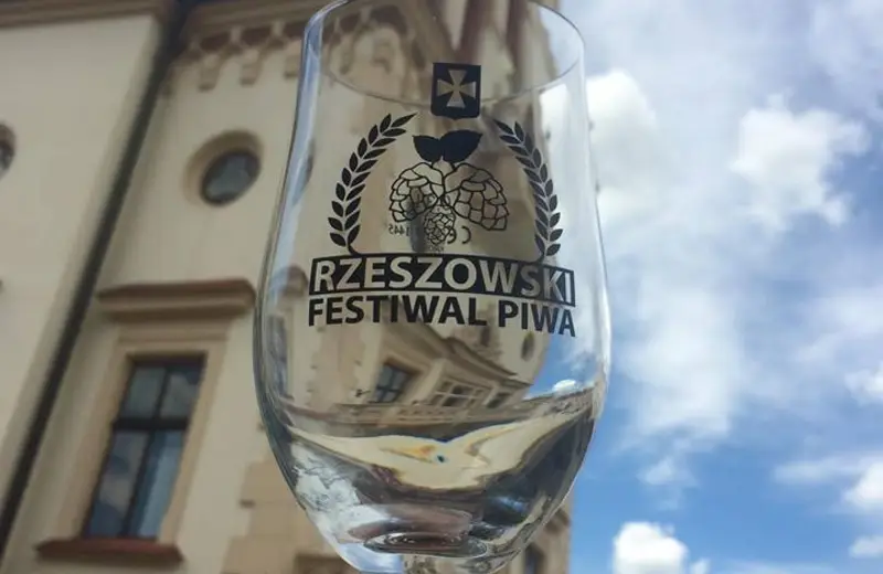 Rusza 3-dniowy Festiwal Piwa na rzeszowskim Rynku. Będą również food trucki (MAPKA)