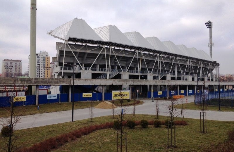 Dach trybuny wschodniej Stadionu Miejskiego do remontu