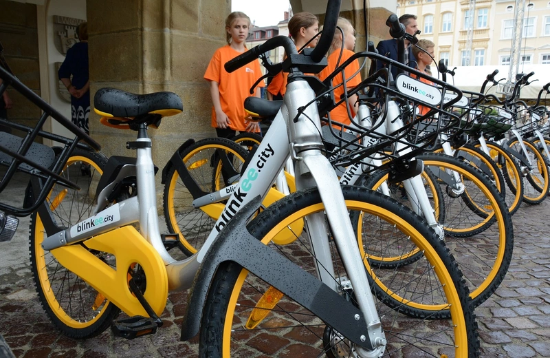 Ratusz chce ruszyć z wypożyczalnią rowerów i skuterów od 1 kwietnia