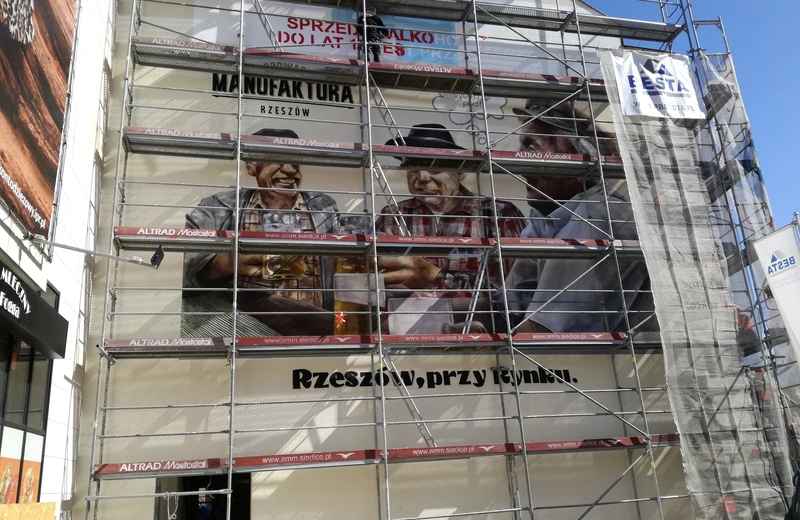 Przy al. Piłsudskiego powstaje nowy mural. Prace są już na ukończeniu