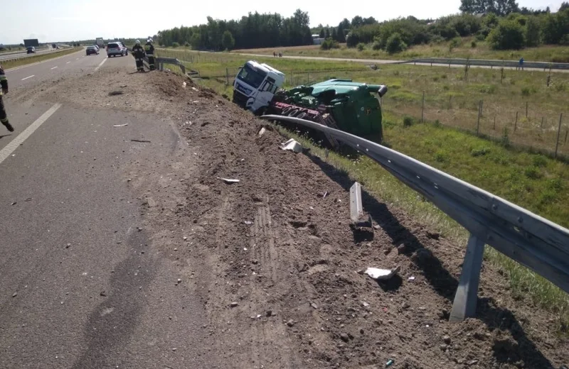 Wypadek na A4 w pobliżu węzła Rzeszów-Wschód. Utrudnienia na pasie w kierunku Przemyśla