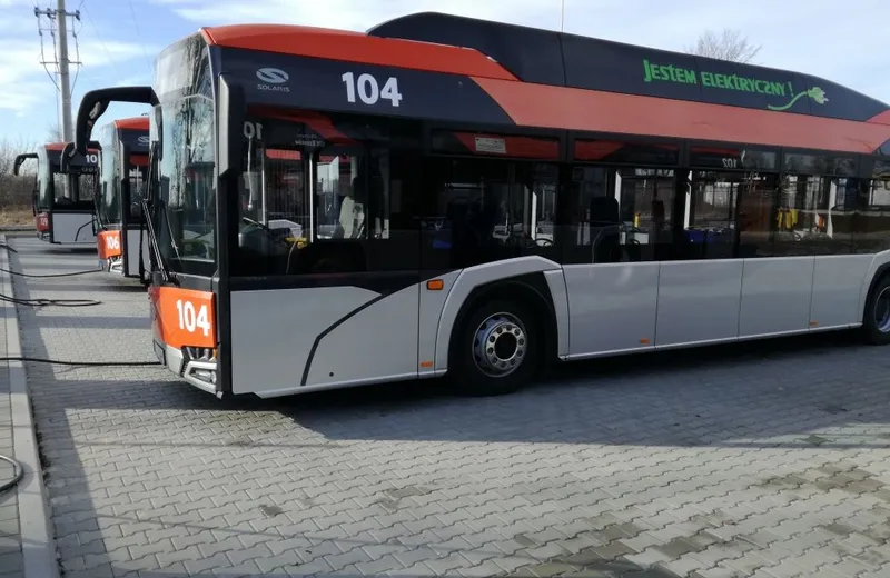 Trzy firmy chcą dostarczyć dla Rzeszowa 40 autobusów. Jest szansa na podpisanie umowy