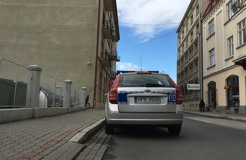 Policjanci zatrzymali osoby odpowiedzialne za atak ostrym narzędziem na ul. Jagiellońskiej