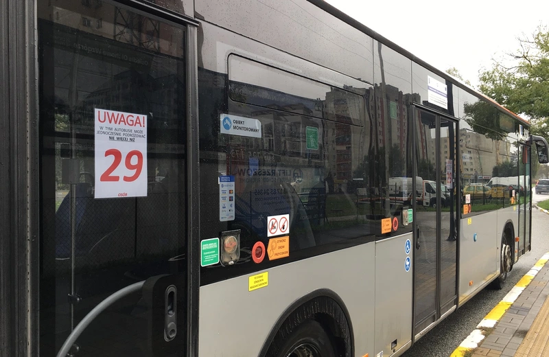 Nowe limity pasażerów w MPK. Ile osób wsiądzie do autobusu? 