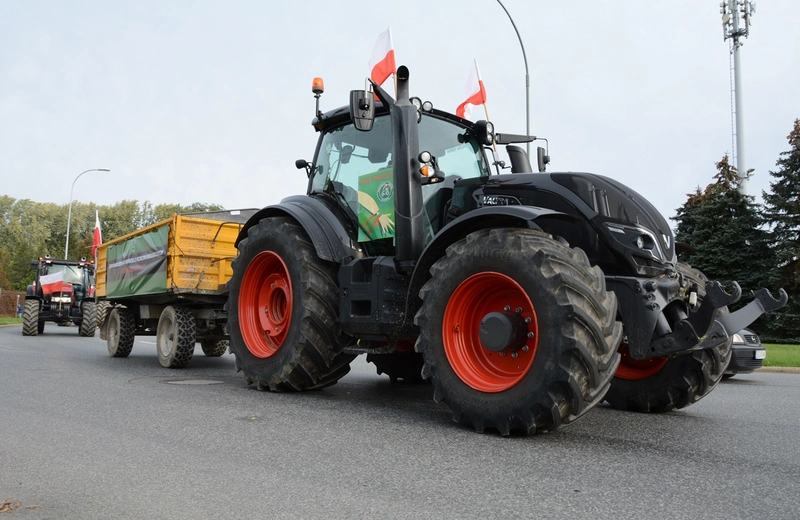 FOTO. Strajk rolników w Rzeszowie. Utrudnienia na obwodnicy