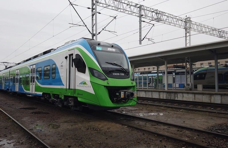 Podkarpacka Kolej Aglomeracyjna. Pierwsze pociągi już na trasach