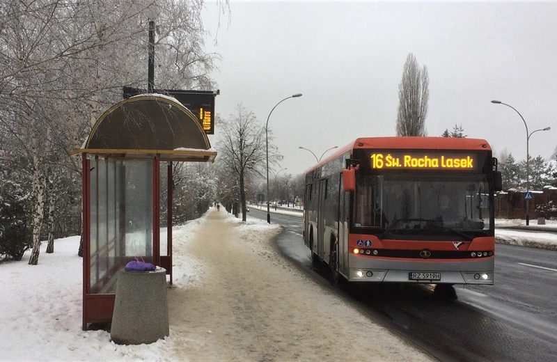 ZTM wprowadza zmiany w rozkładzie jazdy autobusów