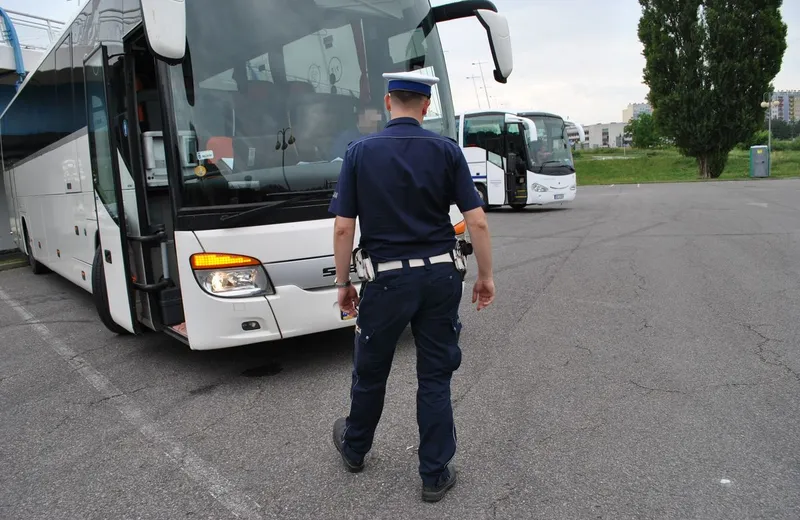 W poniedziałek zostanie uruchomiony punkt kontroli autokarów