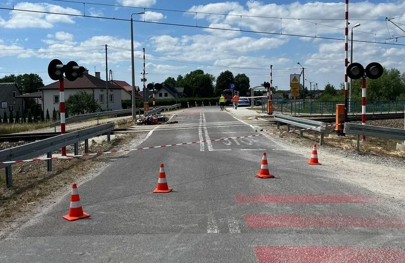 Tragiczny wypadek w Zarębkach. Nie żyje 35-letni motocyklista