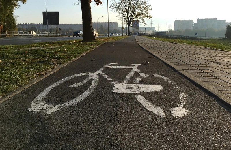 Pierwszy w Rzeszowie totem dla rowerzystów. Na razie pilotażowo