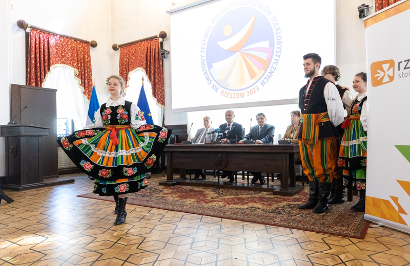 Festiwal zespołów polonijnych powraca do Rzeszowa. Podpisano porozumienie