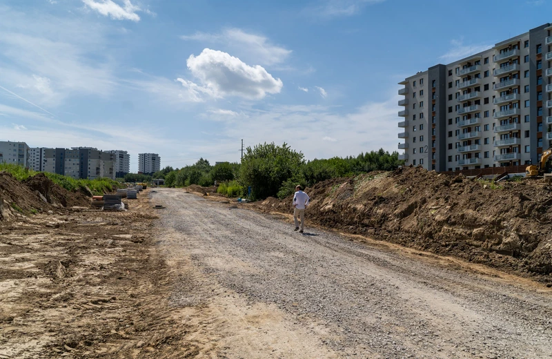 Połączenie ul. Błogosławionej Karoliny z ul. Dynowską i Czudecką na ukończeniu