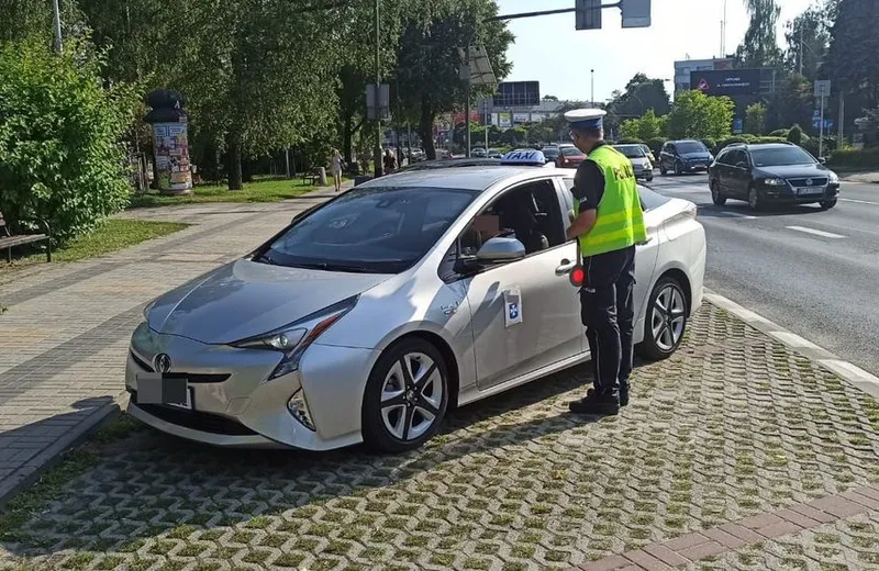 Kolejne kontrole taksówek na aplikację w Rzeszowie