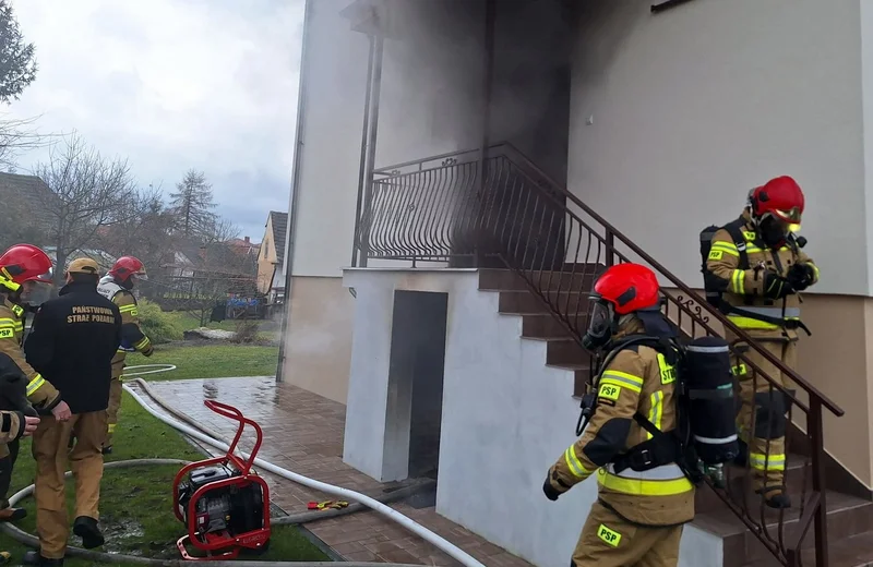 77-letni mężczyzna zginął w pożarze domu w Stalowej Woli