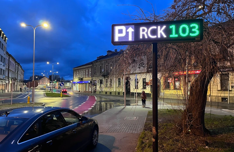 Ile zapłacimy za parking podziemny przy dworcu PKP? Jest regulamin