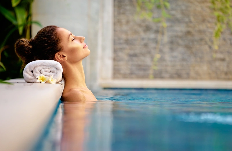 Hotel z basenem i SPA jako idealny pomysł na relaksujący weekend – dlaczego warto?