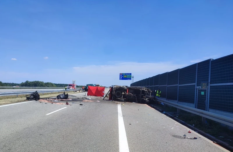 Śmiertelny wypadek na autostradzie A4. Nie żyje 2 osoby