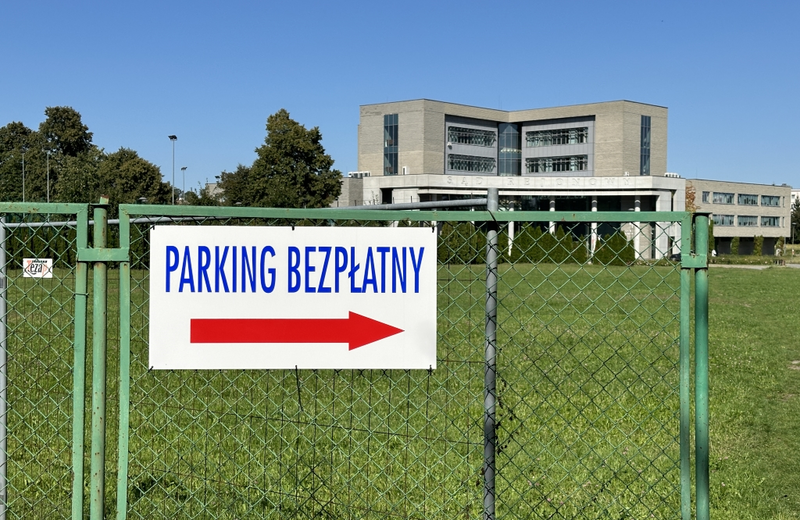 Nowy, bezpłatny parking na osiedlu Mieszka I w Rzeszowie 