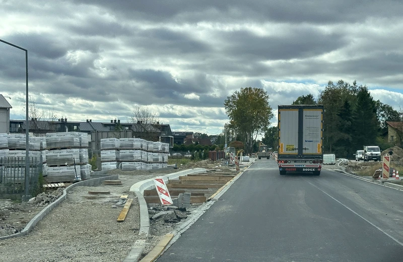 Przebudowywany odcinek ul. Załęskiej ma być gotowy jeszcze w tym miesiącu