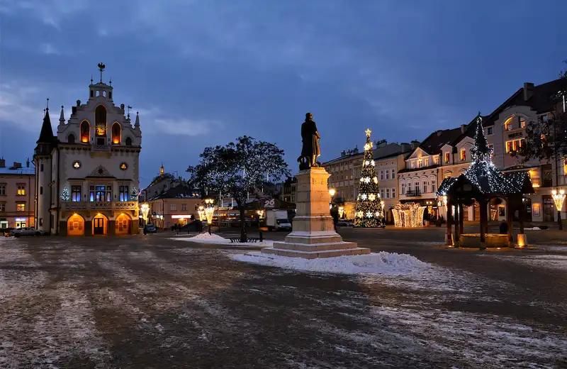 Wiemy, kto i za ile ozdobi świątecznie Rzeszów w tym sezonie