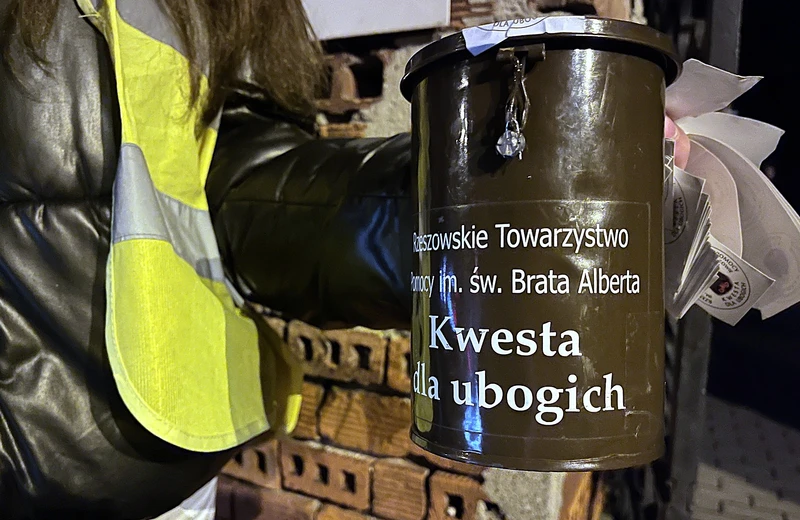 Kwesta albertyńska na rzeszowskich cmentarzach