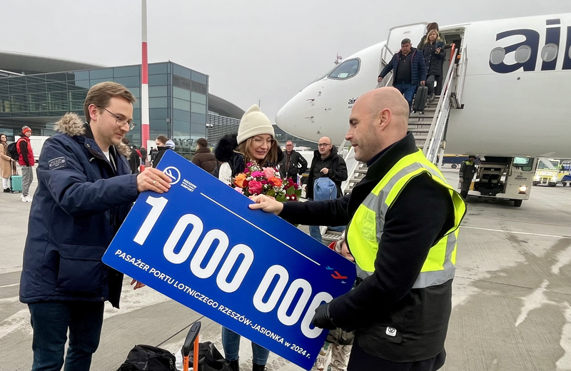 Milionowy pasażer na lotnisku w Jasionce. To będzie kolejny rekordowy rok