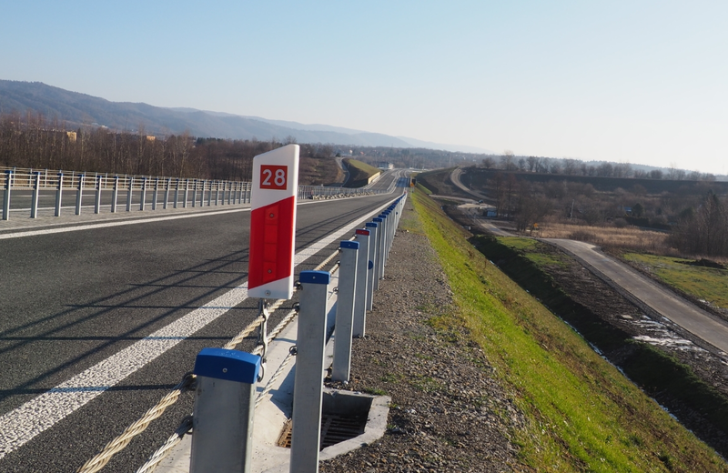 6 ofert w przetargu na dokumentację dla rozbudowy DK28 Długie - Sanok