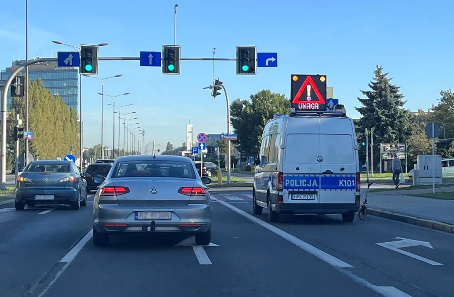 Zdjęcie z miejsca wypadku na ul. Rejtana / fot. RESinet.pl 