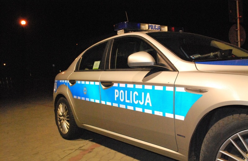 Jechał ul. Warszawską bez uprawnień i z 3,5 promilami. Pijanego kierowcę Opla wskazał świadek
