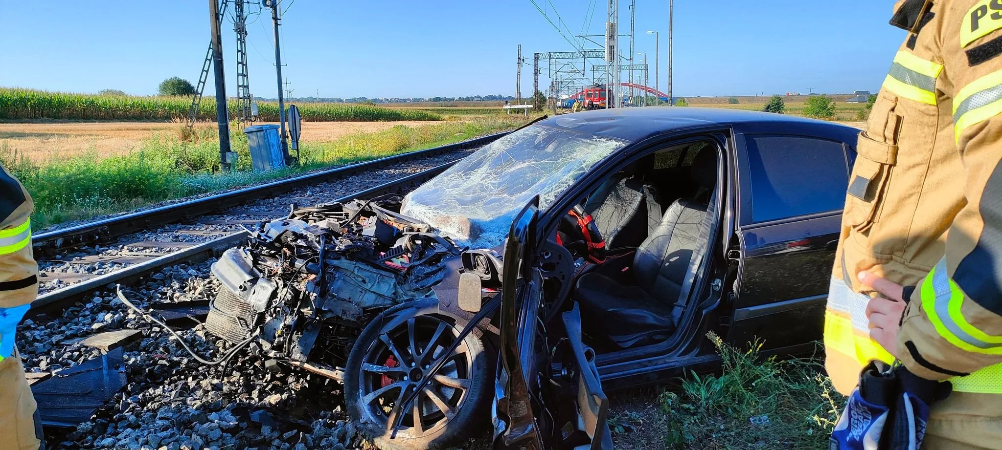 Wjechał Wprost Pod Nadjeżdżający Pociąg Podkarpacie Aktualności